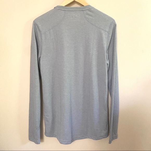SOLD NWT Under Armour Threadborne Long Sleeve Gray - Picture 2 of 6